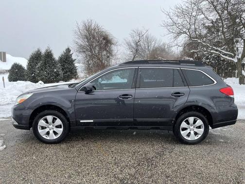 2012 Subaru Outback 2.5i