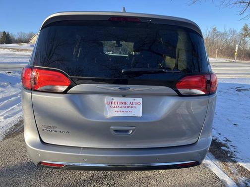 2020 Chrysler Pacifica Touring-L Plus