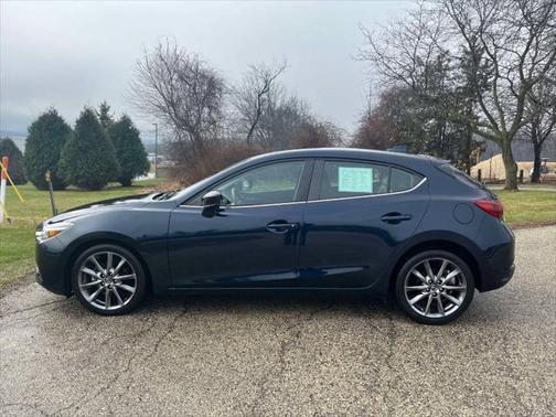 2018 Mazda Mazda3 Grand Touring