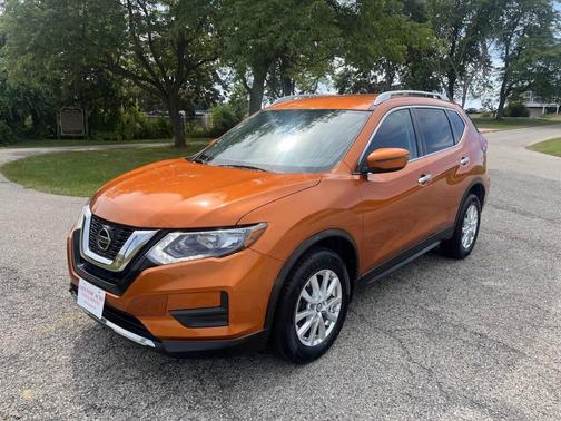 2020 Nissan Rogue SV
