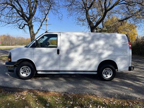 2024 GMC Savana 2500 Work Van