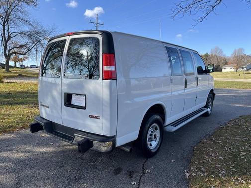 2024 GMC Savana 2500 Work Van