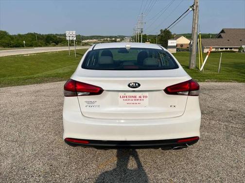 2017 Kia Forte EX