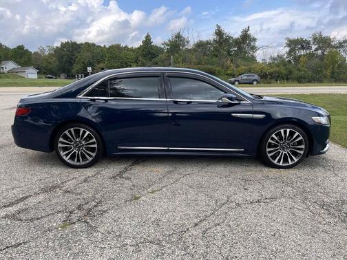 2018 Lincoln Continental Reserve AWD 4dr Sedan