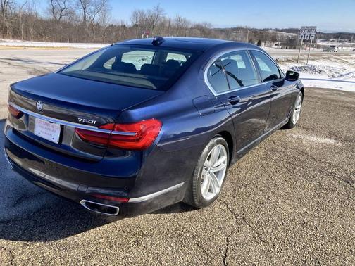 2016 BMW 750 i xDrive