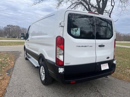 2024 Ford Transit-250 Base