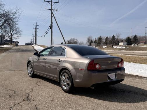 Tan 2010 Chevrolet Malibu LT