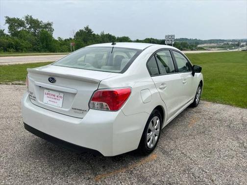 2016 Subaru Impreza 2.0i