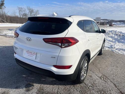 2018 Hyundai TUCSON SEL