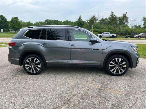 2022 Volkswagen Atlas 3.6L SEL Premium