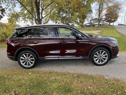 2021 Lincoln Corsair Standard AWD 4dr SUV
