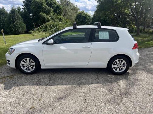 2015 Volkswagen Golf TSI S 2-Door