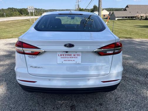 2020 Ford Fusion SE 4dr Sedan