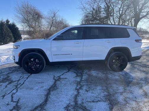 2023 Jeep Grand Cherokee L Altitude