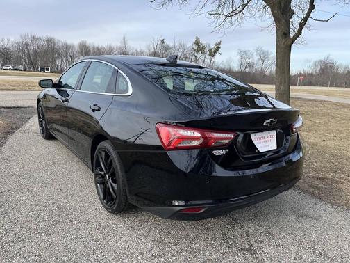 2021 Chevrolet Malibu LT