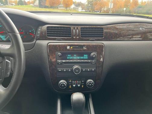 2014 Chevrolet Impala Limited LTZ