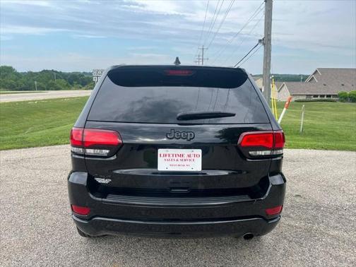 2017 Jeep Grand Cherokee Altitude