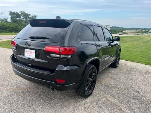 2017 Jeep Grand Cherokee Altitude
