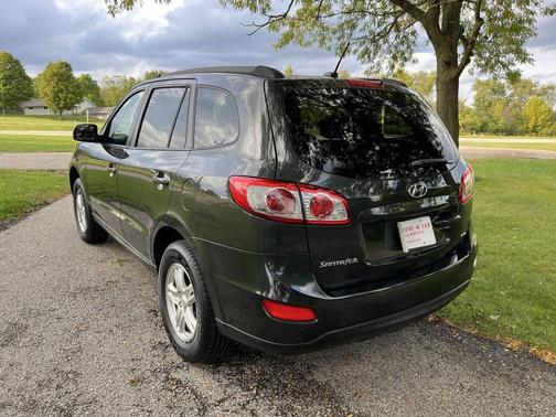 2012 Hyundai SANTA FE GLS