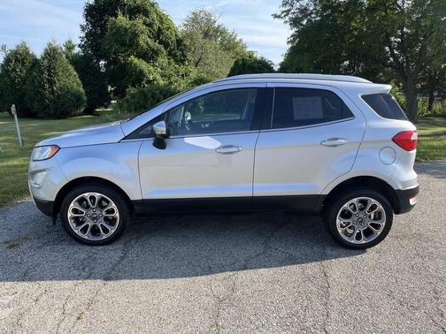 2021 Ford EcoSport Titanium AWD 4dr Crossover