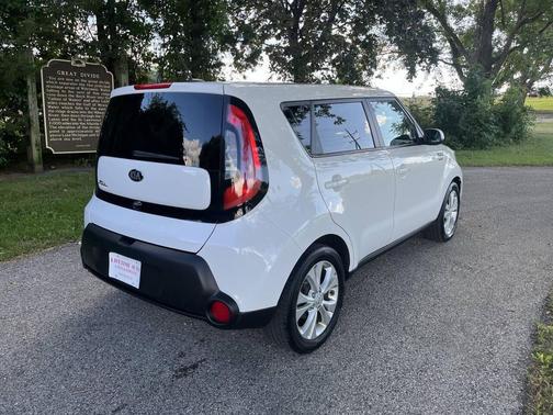 2015 Kia Soul +