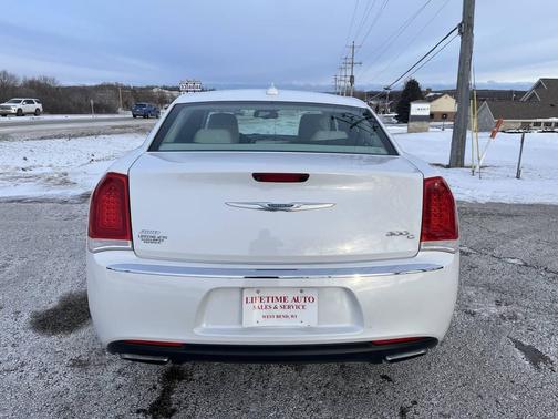 2015 Chrysler 300 S