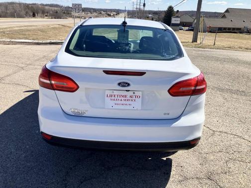 White 2017 Ford Focus SE