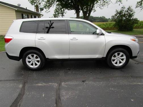2013 Toyota Highlander SE