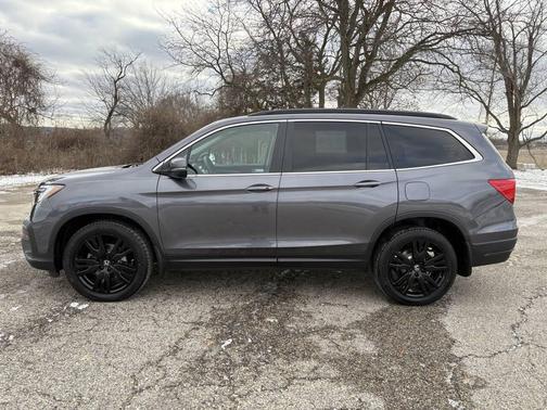 2022 Honda Pilot SE AWD 4dr SUV