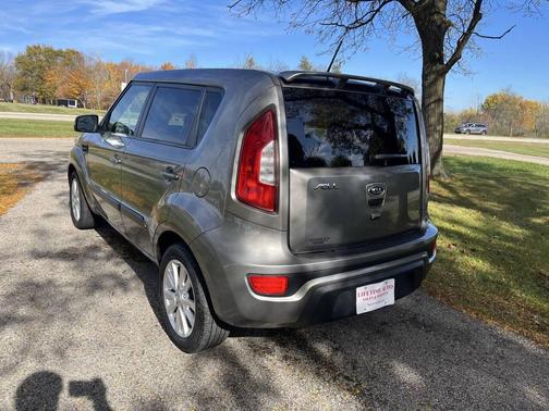 2012 Kia Soul +