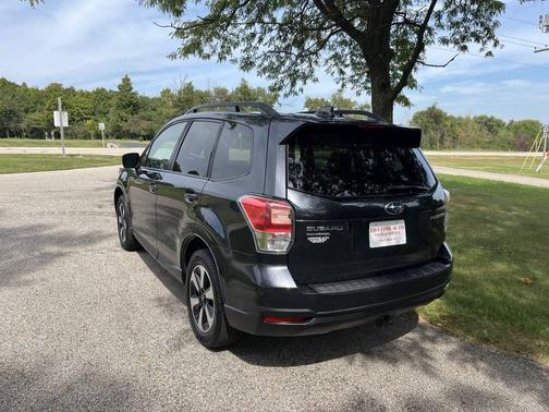 2017 Subaru Forester 2.5i Touring