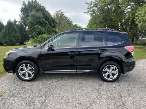 2017 Subaru Forester 2.5i Touring