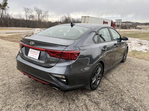 2021 Kia Forte GT-Line