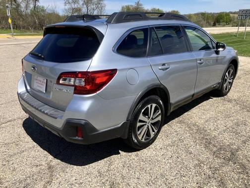 Silver 2018 Subaru Outback 2.5i Limited