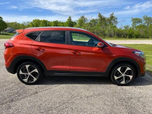 2016 Hyundai TUCSON Sport