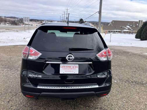 2016 Nissan Rogue SL