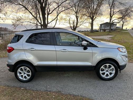 2020 Ford EcoSport SE AWD 4dr Crossover