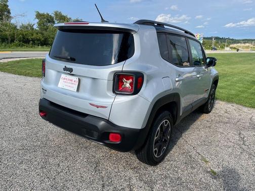 2015 Jeep Renegade Trailhawk