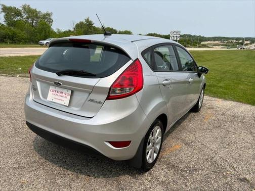 2013 Ford Fiesta SE 4dr Hatchback