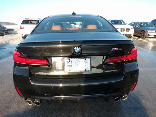 2022 BMW M5 Base