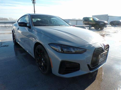 2025 BMW M440 i xDrive