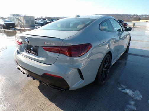 2025 BMW M440 i xDrive