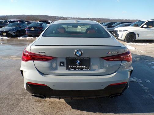 2025 BMW M440 i xDrive