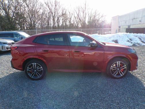 2025 BMW X2 xDrive28i