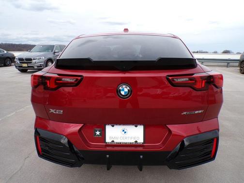 2025 BMW X2 xDrive28i