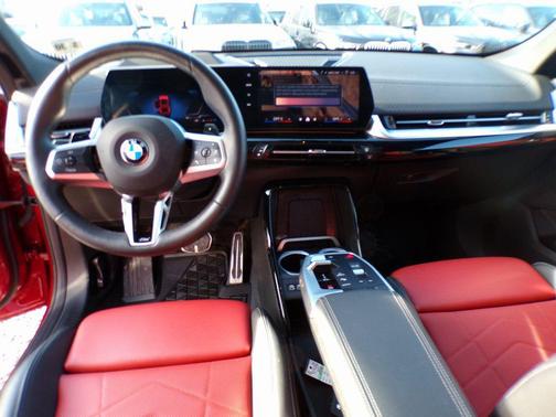2025 BMW X2 xDrive28i