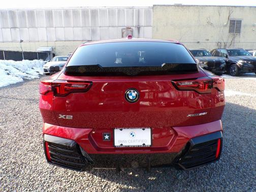 2025 BMW X2 xDrive28i