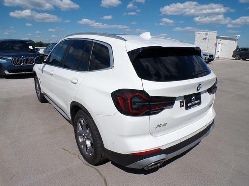 Alpine White 2023 BMW X3 xDrive30i