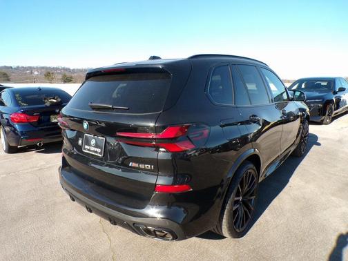 2026 BMW X5 M60i