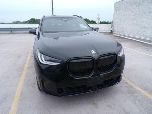 Black Sapphire Metallic 2026 BMW X3 30 xDrive